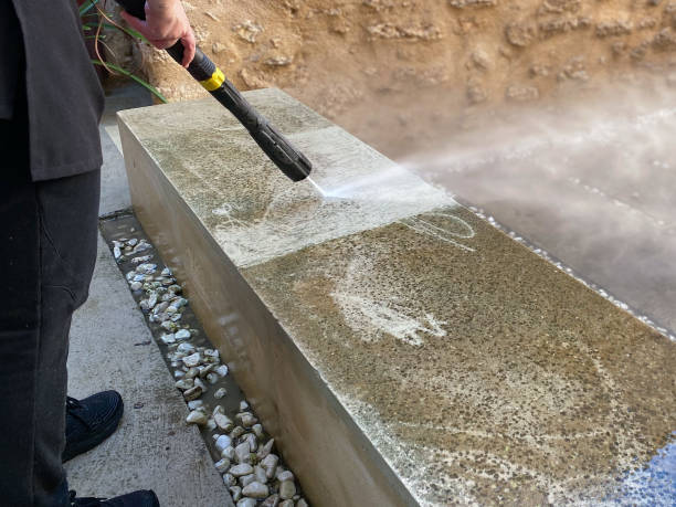 Best Deck Pressure Washing  in Savage, MD
